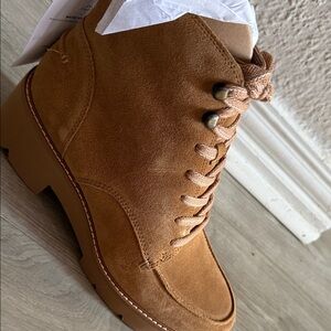 Women's Tan Suede Ankle Boots